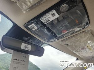 Kia Carnival 9-Seater HI-Limousine 2023 года из Южной Кореи