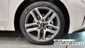 Kia K3 Luxury 2020 года из Южной Кореи