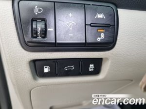 Kia K7 Signature 2020 года из Южной Кореи