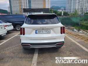Kia Sorento Дизель 2.2 2WD 2023 года из Южной Кореи