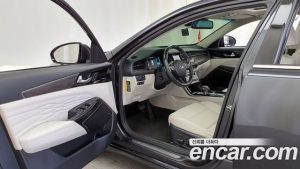 Kia K7 Signature 2020 года из Южной Кореи