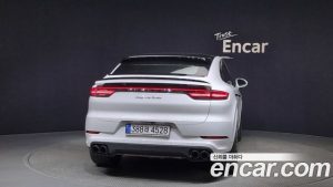 Porsche Cayenne 4.0 Turbo Coupe 2020 года из Южной Кореи