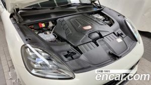 Porsche Cayenne 4.0 Turbo Coupe 2020 года из Южной Кореи