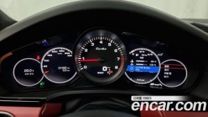 Porsche Cayenne 4.0 Turbo Coupe 2020 года из Южной Кореи