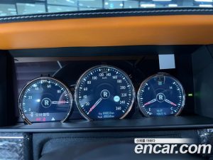 Rolls-Royce Cullinan 6.7 V12 Black Badge 2023 года из Южной Кореи