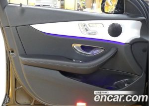 Mercedes-Benz E-Class E250 Avantgarde 2021 года из Южной Кореи