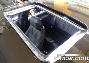 Mercedes-Benz E-Class E250 Avantgarde 2021 года из Южной Кореи