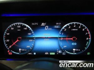 Mercedes-Benz E-Class E300e 4MATIC Exclusive 2021 года из Южной Кореи