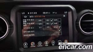Jeep Wrangler 2.0 Overland 4Door 80th Anniversary Edition 2021 года из Южной Кореи