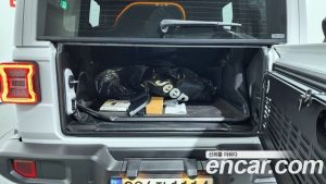 Jeep Wrangler 2.0 Overland 4Door 80th Anniversary Edition 2021 года из Южной Кореи