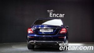 Mercedes-Benz E-Class E300 4MATIC Exclusive 2020 года из Южной Кореи