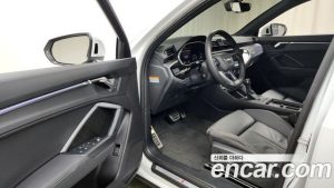 Audi Q3 35 TDI Premium Sportback 2020 года из Южной Кореи