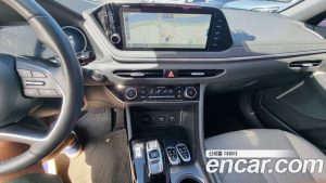 Hyundai Sonata 2.0 2020 года из Южной Кореи