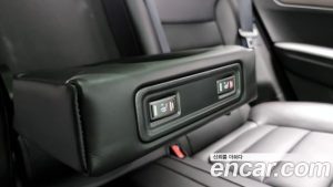 Renault-KoreaSamsung QM6 2.0 GDe Premiere 2WD 2020 года из Южной Кореи