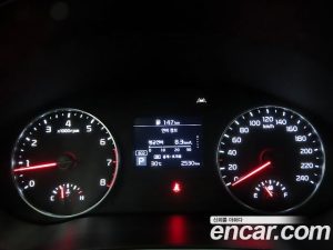 Kia Seltos Бензин 1.6 Turbo 2WD 2021 года из Южной Кореи