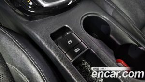 Kia Seltos Бензин 1.6 Turbo 2WD 2022 года из Южной Кореи