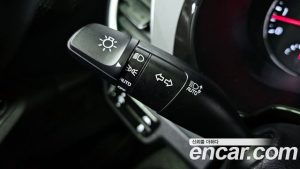 Kia Seltos Бензин 1.6 Turbo 2WD 2022 года из Южной Кореи