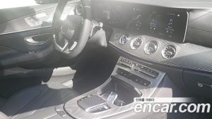 Mercedes-Benz CLS-Class CLS450 4MATIC AMG Line 2023 года из Южной Кореи