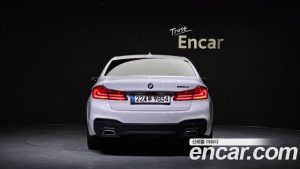 BMW 5-Series 520d M Sport Plus 2020 года из Южной Кореи