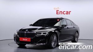 BMW 7-Series 740d xDrive Design Pure Excellence 2020 года из Южной Кореи