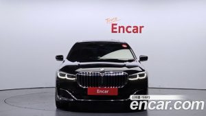BMW 7-Series 740d xDrive Design Pure Excellence 2020 года из Южной Кореи