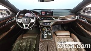 BMW 7-Series 740d xDrive Design Pure Excellence 2020 года из Южной Кореи