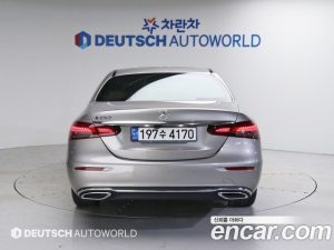 Mercedes-Benz E-Class E250 Exclusive 2021 года из Южной Кореи