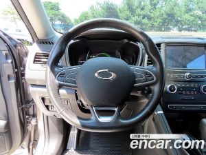 Renault-KoreaSamsung QM6 2.0 GDe LE 2WD 2020 года из Южной Кореи