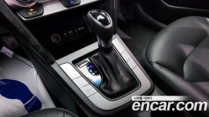 Hyundai AVANTE 1.6 2020 года из Южной Кореи