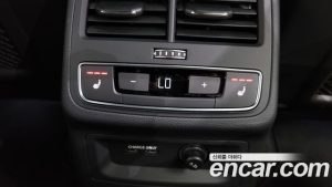 Audi A4 40 TFSI Premium 2023 года из Южной Кореи