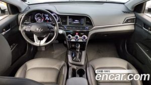 Hyundai AVANTE 1.6 2020 года из Южной Кореи