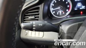 Hyundai AVANTE 1.6 2020 года из Южной Кореи