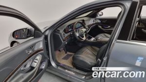 Mercedes-Benz S-Class S560L 4MATIC 2020 года из Южной Кореи