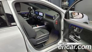 Mercedes-Benz GLA-Class GLA250 4MATIC 2021 года из Южной Кореи
