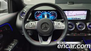Mercedes-Benz GLA-Class GLA250 4MATIC 2021 года из Южной Кореи