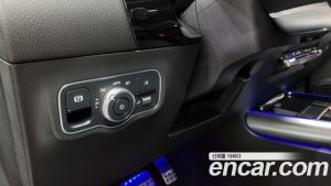 Mercedes-Benz GLA-Class GLA250 4MATIC 2021 года из Южной Кореи