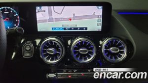 Mercedes-Benz GLA-Class GLA250 4MATIC 2021 года из Южной Кореи