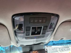 Hyundai Staria 4WD Lounge 9-Seater 2022 года из Южной Кореи