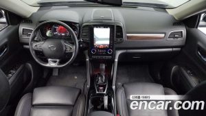 Renault-KoreaSamsung QM6 2.0 GDe RE Signature 2WD 2020 года из Южной Кореи