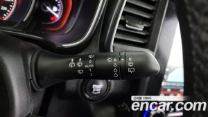 Renault-KoreaSamsung QM6 2.0 GDe RE Signature 2WD 2020 года из Южной Кореи