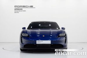 Porsche Taycan 4S 2021 года из Южной Кореи