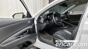 Hyundai AVANTE 1.6 2021 года из Южной Кореи
