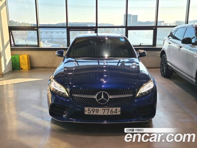 Mercedes-Benz C-Class C220 d 4MATIC AMG Line 2019 года из Кореи