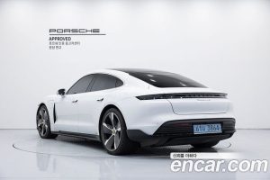 Porsche Taycan 4S 2021 года из Южной Кореи