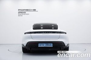 Porsche Taycan 4S 2021 года из Южной Кореи