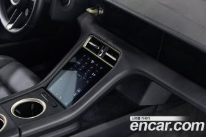 Porsche Taycan 4S 2021 года из Южной Кореи