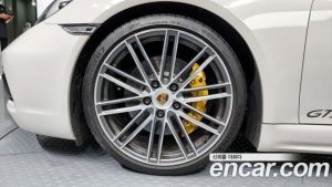 Porsche 718 2.5 GTS 2020 года из Южной Кореи
