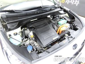 Kia Niro 1.6 HEV 2020 года из Южной Кореи