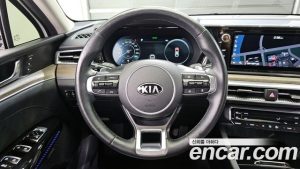 Kia K5 2.0 2020 года из Южной Кореи