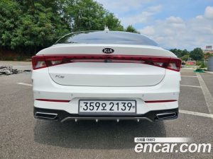 Kia K5 2.0 2020 года из Южной Кореи